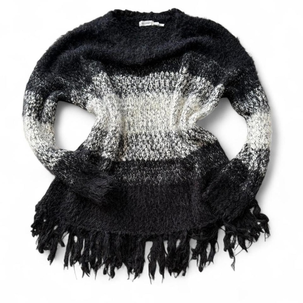 Black and White Striped Fuzzy‎ Sweater